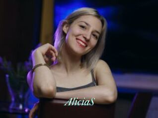 AliciaS