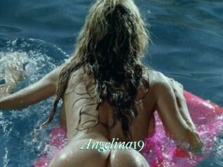 Angelina19