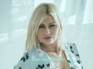 Ameliablondee