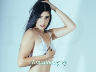 Annastaciagrey