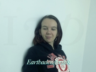 Earthadensfordek