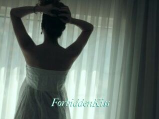 ForbiddenKiss_