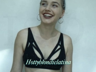 Hottyblondielatina