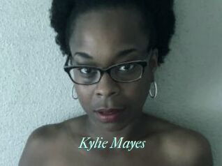 Kylie_Mayes