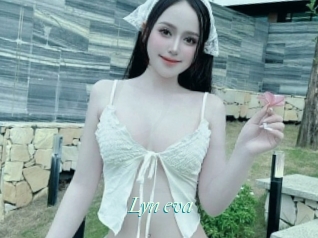 Lyn_eva