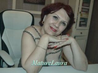 MatureLaura