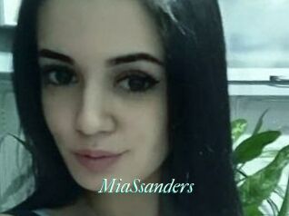 MiaSsanders