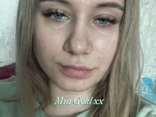 Mia_Gold_xx