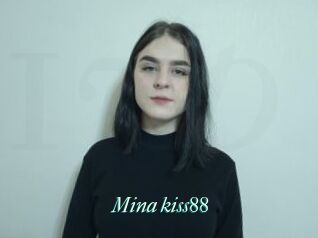 Mina_kiss88