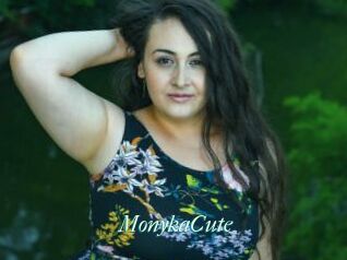 MonykaCute