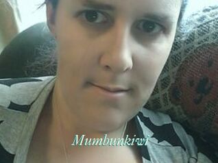 Mum_bun_kiwi