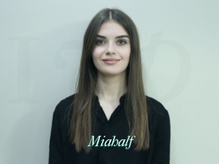 Miahalf