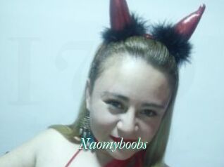 Naomyboobs