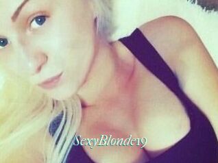 SexyBlonde_19