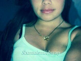 Shantal_smilehorny