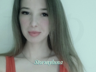 Stormyluna