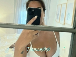 Tianna9898
