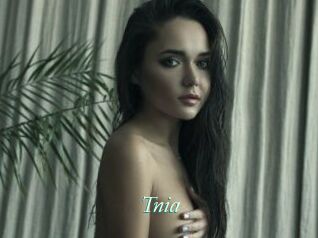 Tnia