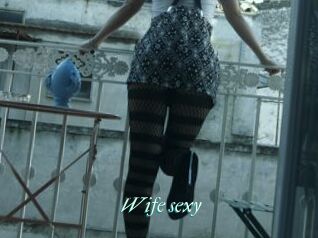 Wife_sexy