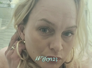 Wifey123